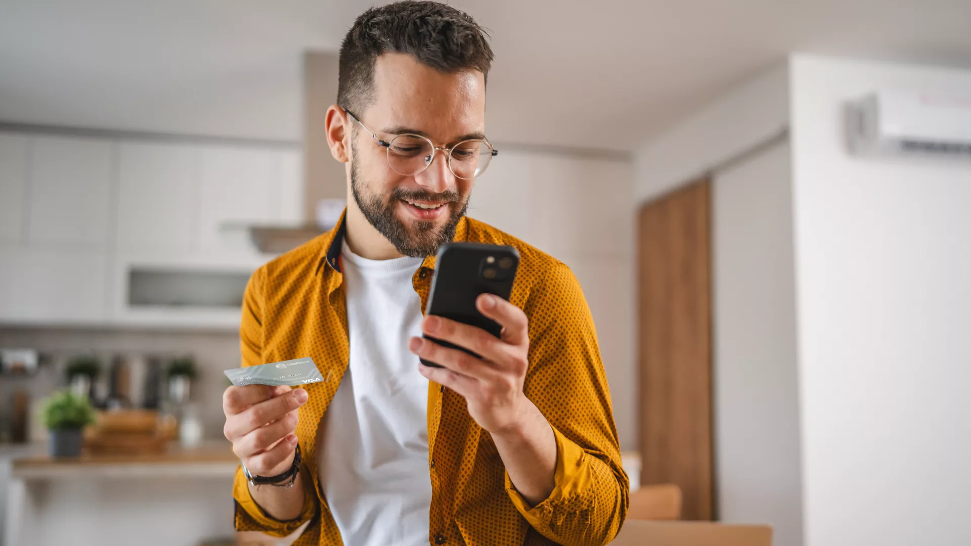 Dale vida a tus planes con tu nueva tarjeta.